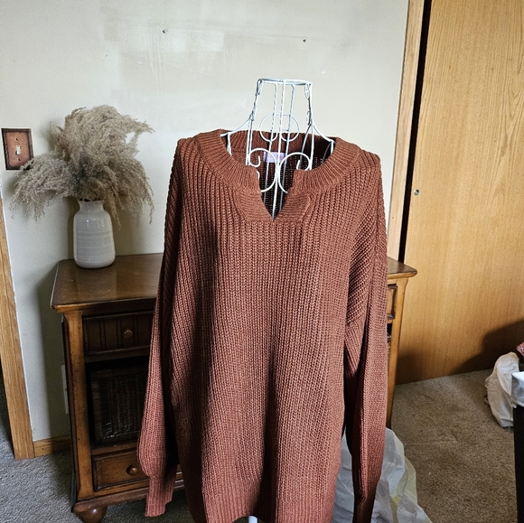 Rust sweater - Picture 4 of 5